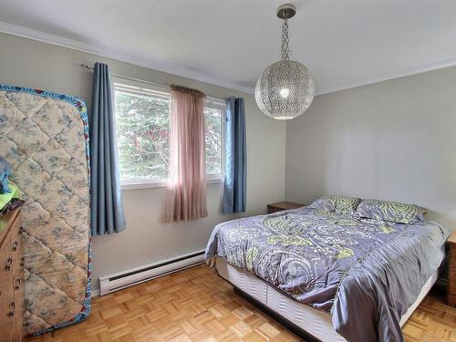 Master bedroom - 134 Rue Dorion, Val-D'Or, QC - Indoor Photo Showing Bedroom