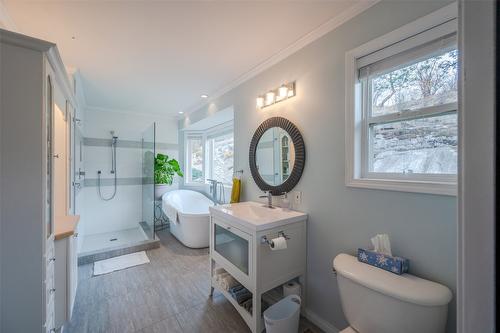 1380 Smethurst Road, Naramata, BC - Indoor Photo Showing Bathroom