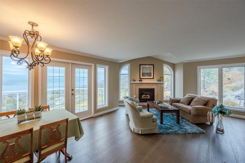 1380 Smethurst Road, Naramata, BC - Indoor Photo Showing Living Room With Fireplace