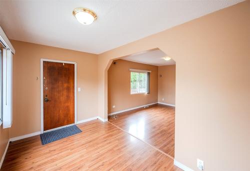 6546 Hollow Street, Oliver, BC - Indoor Photo Showing Other Room