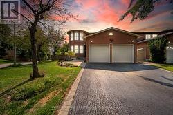 6219 CAMGREEN CIRCLE  Mississauga, ON L5N 4N5