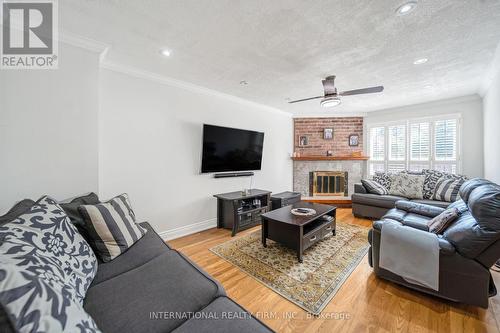 6219 Camgreen Circle, Mississauga, ON - Indoor Photo Showing Living Room With Fireplace