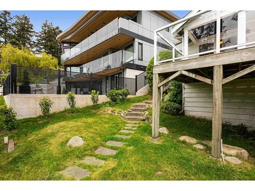 14623 West Beach Avenue, White Rock, BC - Outdoor