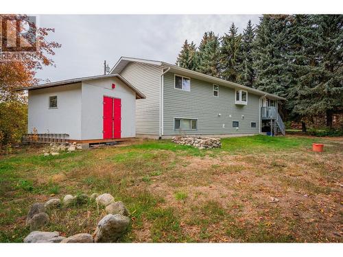 304 Beresford Road, Castlegar, BC - Outdoor With Exterior