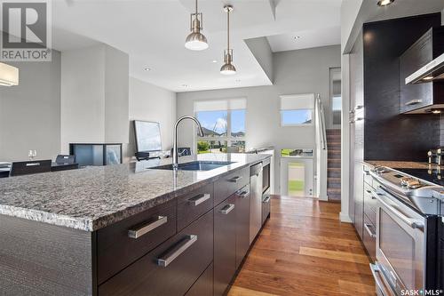 835 Sauer Lane, Saskatoon, SK - Indoor Photo Showing Kitchen With Upgraded Kitchen