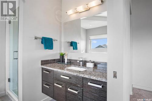 835 Sauer Lane, Saskatoon, SK - Indoor Photo Showing Bathroom