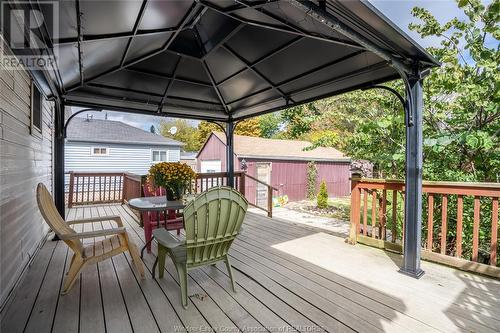 218 Sandys Street, Chatham, ON - Outdoor With Deck Patio Veranda With Exterior