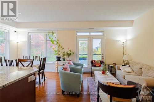 103 - 160 Guelph, Ottawa, ON - Indoor Photo Showing Living Room