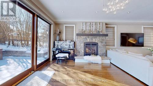 191 Dew Street, King, ON - Indoor Photo Showing Living Room With Fireplace