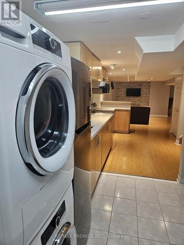 Bsmt - 278 Monte Carlo Drive, Vaughan, ON - Indoor Photo Showing Laundry Room