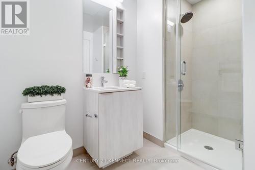 3006 - 1000 Portage Parkway, Vaughan, ON - Indoor Photo Showing Bathroom