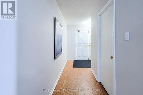 108 - 1225 North Shore Boulevard, Burlington, ON - Indoor Photo Showing Other Room