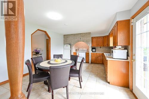 515 Brock Road, Hamilton, ON - Indoor Photo Showing Dining Room