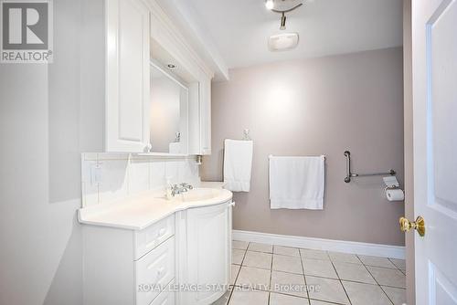 515 Brock Road, Hamilton, ON - Indoor Photo Showing Bathroom