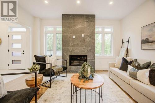 102 Dawson Street, Waterloo, ON - Indoor Photo Showing Living Room With Fireplace