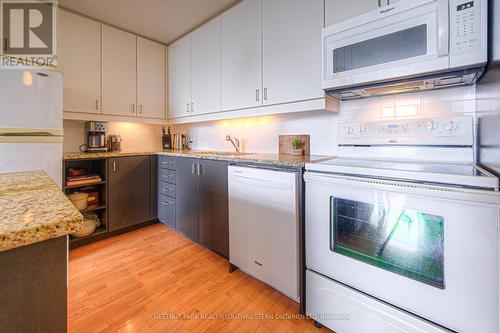 908 - 191 King Street S, Waterloo, ON - Indoor Photo Showing Kitchen