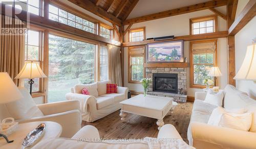 103 Hoggard Court, Blue Mountains, ON - Indoor Photo Showing Living Room With Fireplace