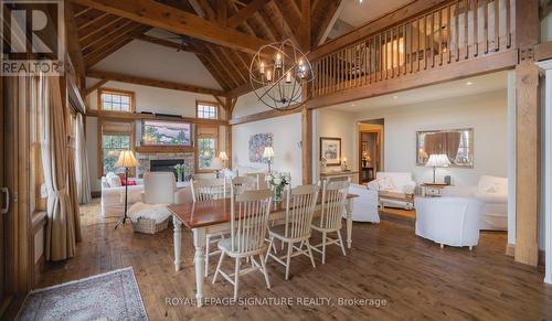 103 Hoggard Court, Blue Mountains, ON - Indoor Photo Showing Dining Room