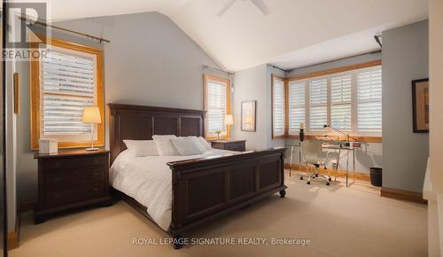 103 Hoggard Court, Blue Mountains, ON - Indoor Photo Showing Bedroom