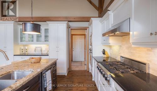 103 Hoggard Court, Blue Mountains, ON - Indoor Photo Showing Kitchen With Double Sink