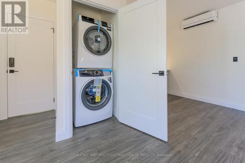 29 Hurst Avenue, Kitchener, ON - Indoor Photo Showing Laundry Room