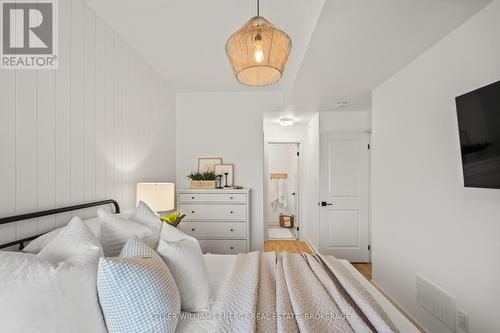 302 - 2550 Castlegate Crossing, Pickering (Duffin Heights), ON - Indoor Photo Showing Bedroom