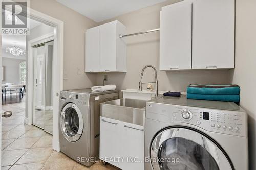 78 Sovereign Drive, St. Catharines, ON - Indoor Photo Showing Laundry Room