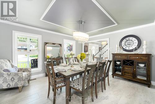 3593 Glen Elgin Drive, Lincoln, ON - Indoor Photo Showing Dining Room