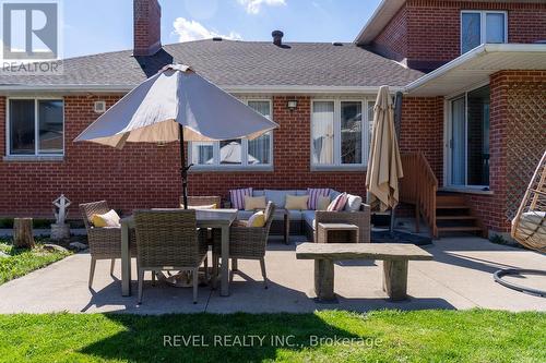 1081 Vansickle Road N, St. Catharines, ON - Outdoor With Exterior