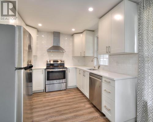 23 James Street N, Waterloo, ON - Indoor Photo Showing Kitchen With Upgraded Kitchen