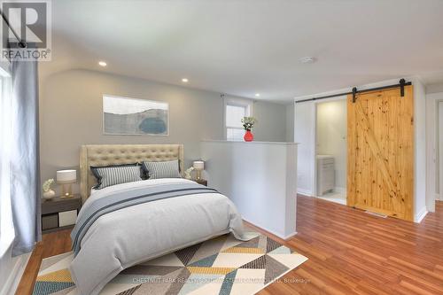 23 James Street N, Waterloo, ON - Indoor Photo Showing Bedroom