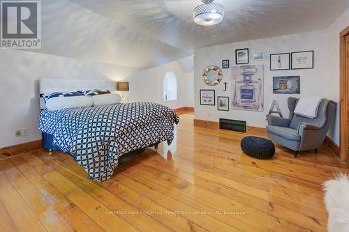 4426 Wilmot Easthope Road, Wilmot, ON - Indoor Photo Showing Bedroom