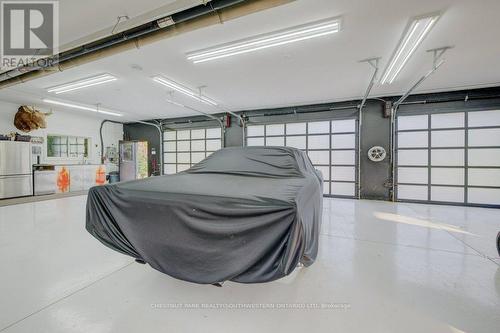 4426 Wilmot Easthope Road, Wilmot, ON - Indoor Photo Showing Garage