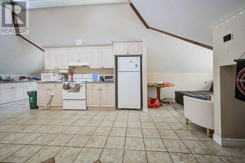 62 Dorset Street, Waterloo, ON - Indoor Photo Showing Kitchen