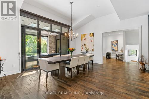 566 Lansdowne Avenue, Niagara-On-The-Lake, ON - Indoor Photo Showing Dining Room