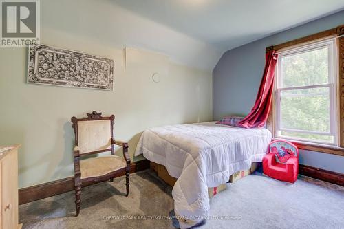 15 St Leger Street, Kitchener, ON - Indoor Photo Showing Bedroom