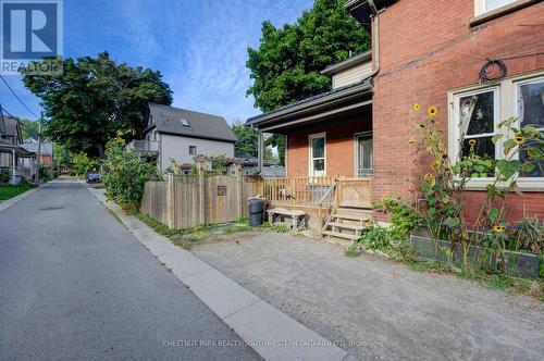 15 St Leger Street, Kitchener, ON - Outdoor