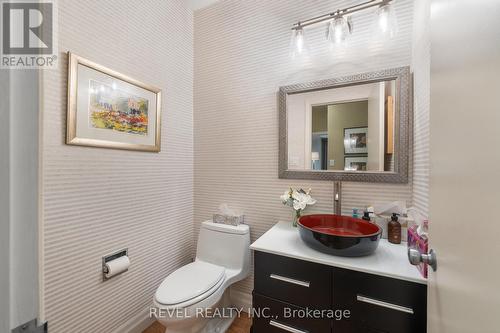 240 Riverview Boulevard, St. Catharines, ON - Indoor Photo Showing Bathroom