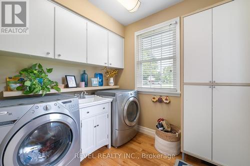 240 Riverview Boulevard, St. Catharines, ON - Indoor Photo Showing Laundry Room