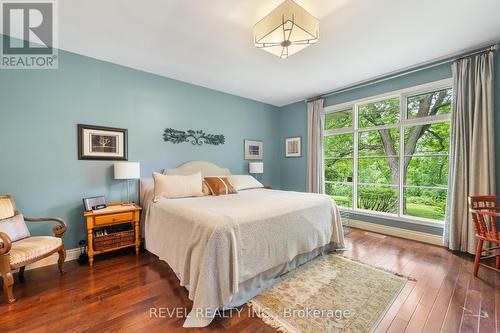 240 Riverview Boulevard, St. Catharines, ON - Indoor Photo Showing Bedroom