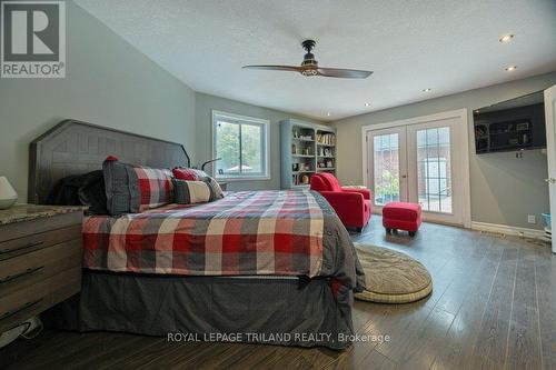 6152 Bostwick Road, Central Elgin (Union), ON - Indoor Photo Showing Bedroom