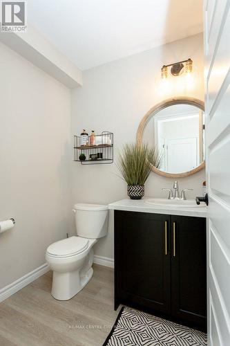 429 George Street, Central Elgin (Port Stanley), ON - Indoor Photo Showing Bathroom