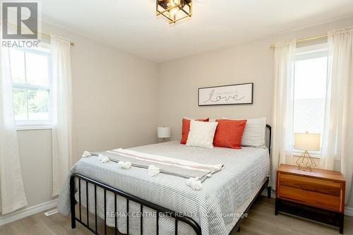 429 George Street, Central Elgin (Port Stanley), ON - Indoor Photo Showing Bedroom