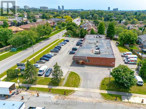 2076 Liverpool Road, Pickering, ON 