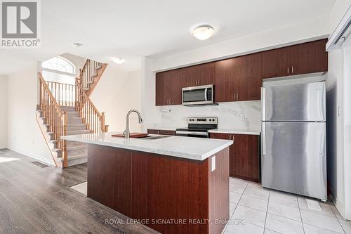 17 Dunes Drive, Wasaga Beach, ON - Indoor Photo Showing Kitchen With Upgraded Kitchen