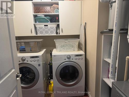 230 Walker Street, Southwest Middlesex (Glencoe), ON - Indoor Photo Showing Laundry Room