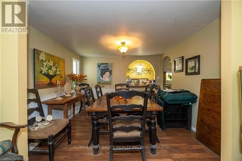 318588 Grey Rd 1, Georgian Bluffs, ON - Indoor Photo Showing Dining Room