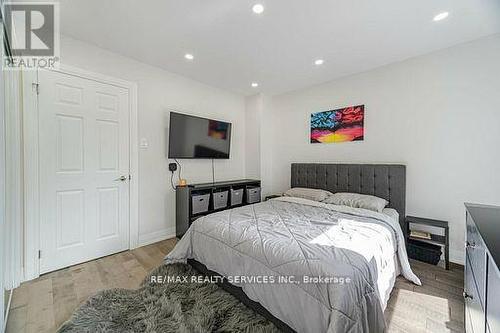 60 Bramhall Circle, Brampton, ON - Indoor Photo Showing Bedroom