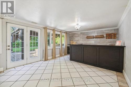 858 Partridge Drive, Burlington, ON - Indoor Photo Showing Other Room