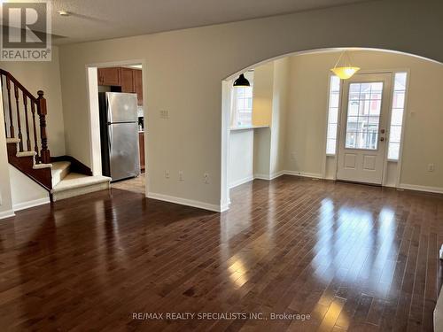 800 Shortreed Crescent, Milton, ON - Indoor Photo Showing Other Room